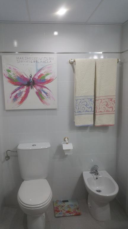 Apartamento Eduardo Dato Seville Exterior photo